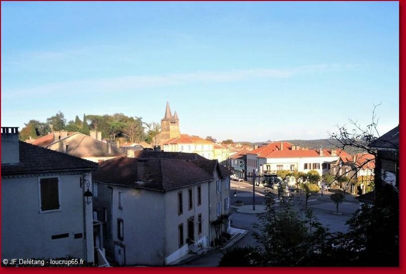 Grand Gite De Soumeillan Castelnau-Magnoac Kültér fotó